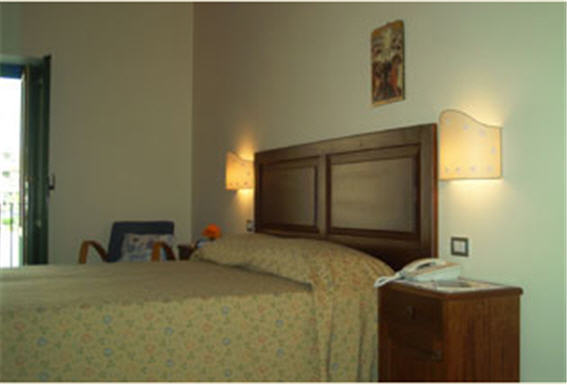 Residence Hotel La Vetreria Катания Экстерьер фото