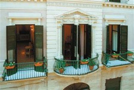 Residence Hotel La Vetreria Катания Экстерьер фото