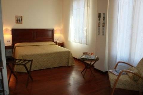 Residence Hotel La Vetreria Катания Экстерьер фото